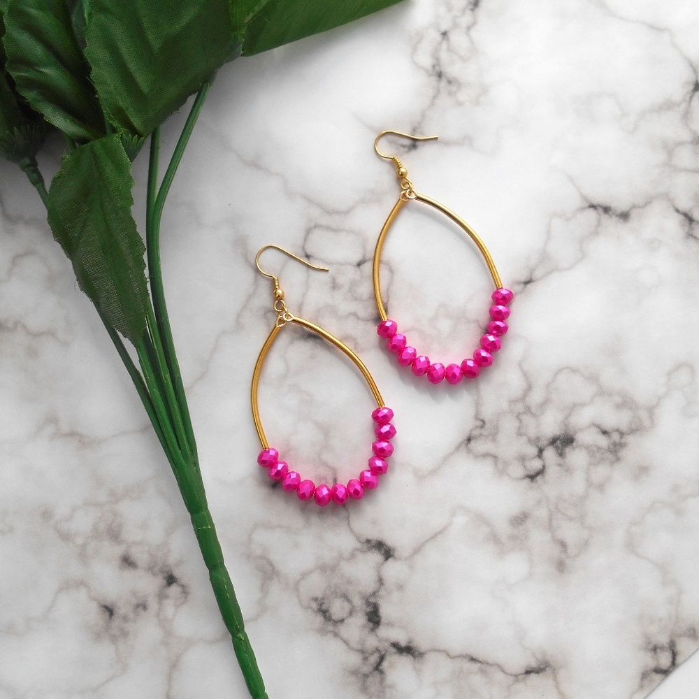 🆕️ Lexi Hoop Beaded Earrings - Picture 6 of 8